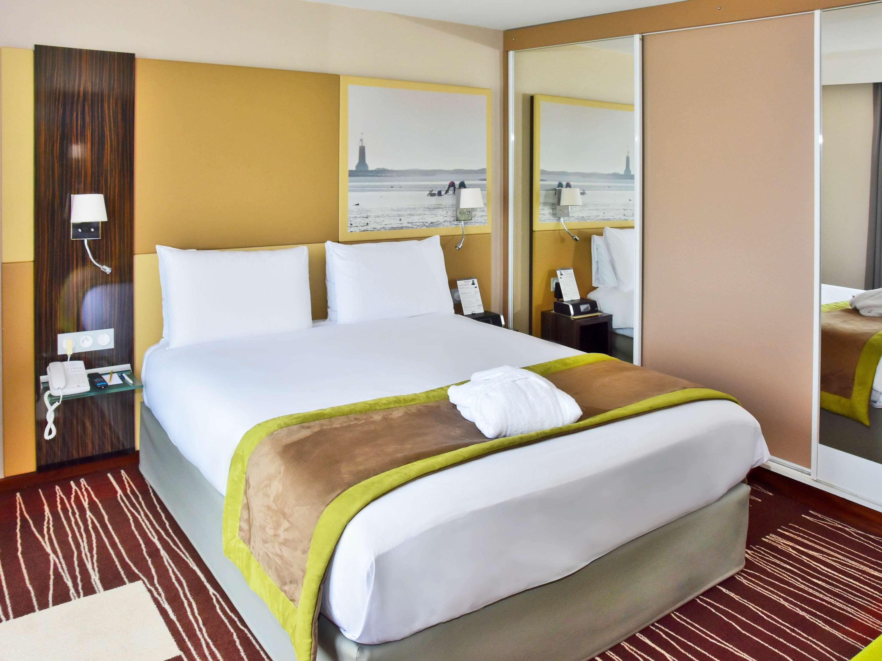Mercure Granville Le Grand Large Екстер'єр фото